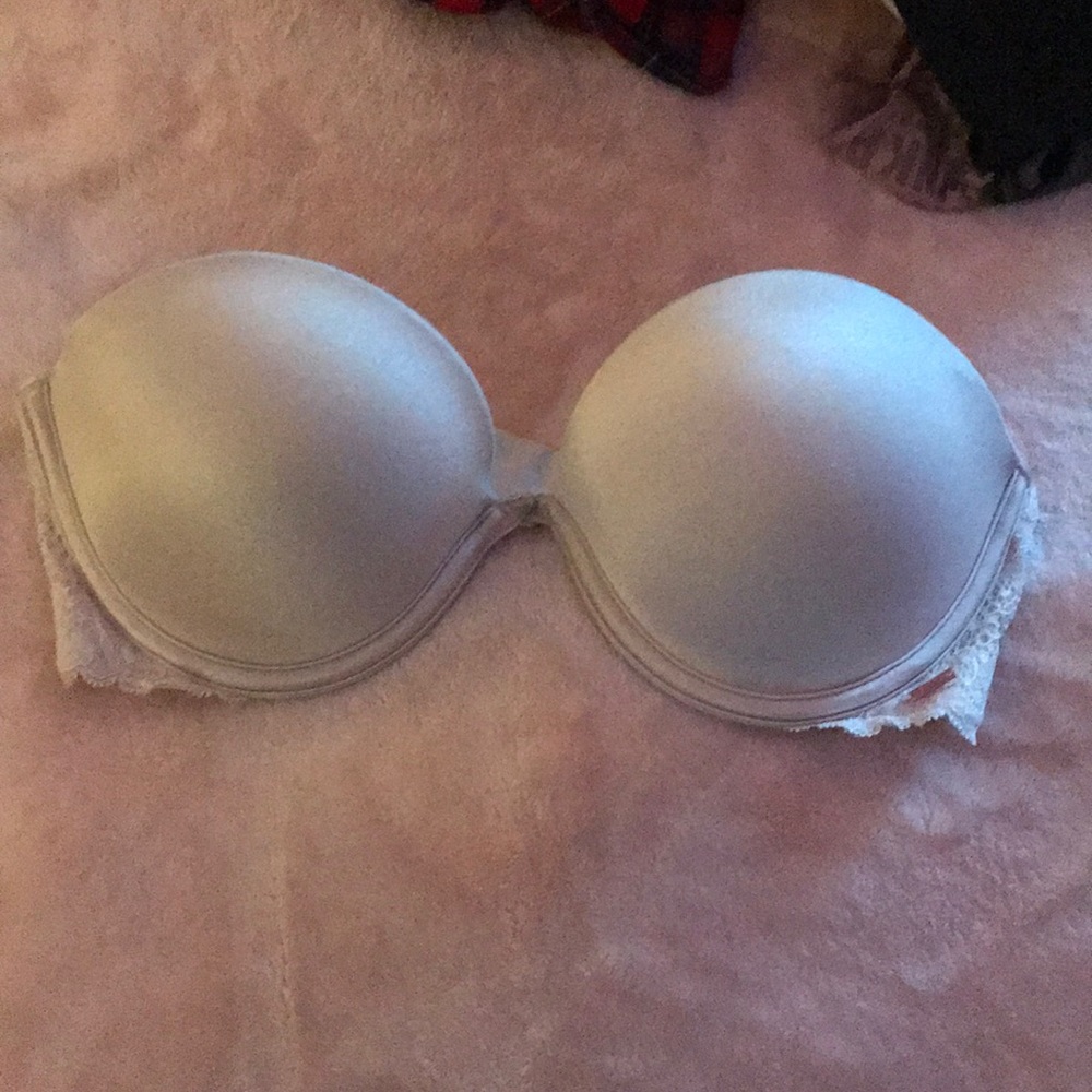 Push up strapless bra